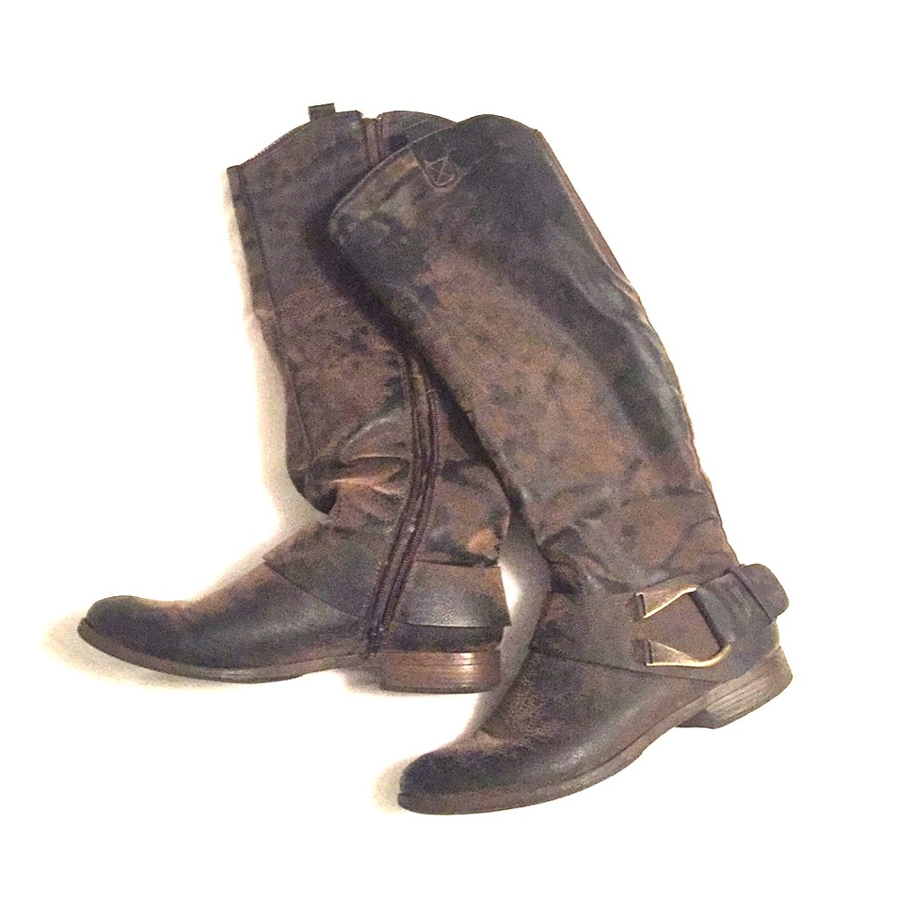 Brown boots
